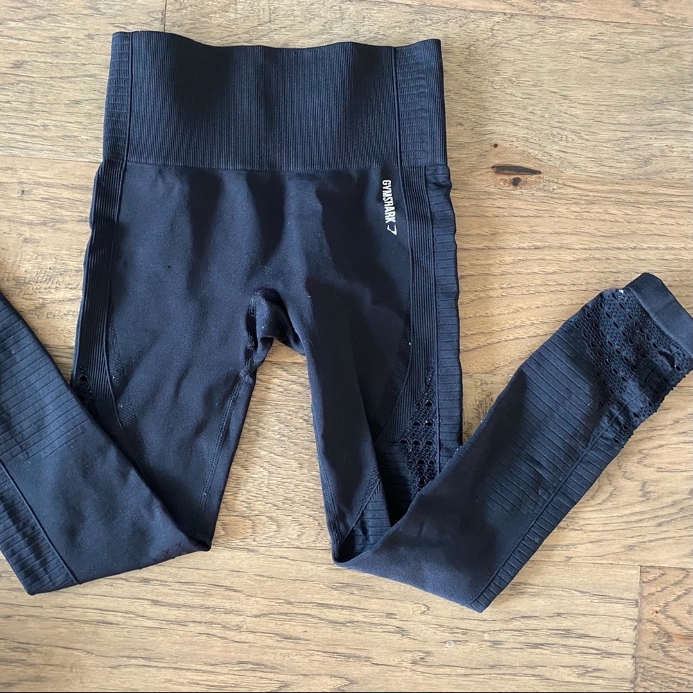 Gym shark laser cut leggings x small